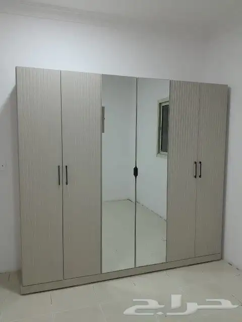 عروض وخصومات مغرية لفترة محدودة كنب غرف نوم ستائر 2