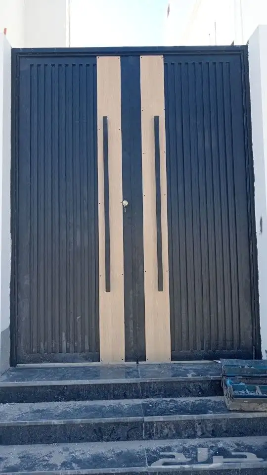 الألمنيوم والحديد والخشب والجبس بورد 1