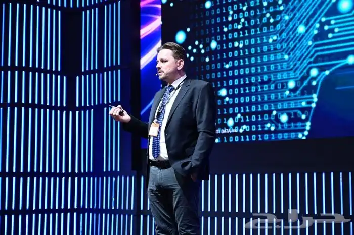 مصور حفلات و مؤتمرات 9