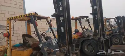 رافعات شوكية للايجار اليومي والشهري 1