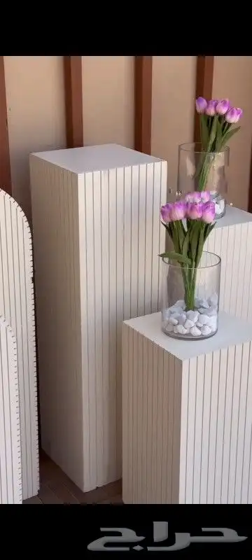 طاولات واستاندات جانبيه 0