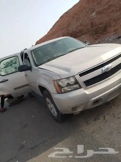 تشليح جده الحمدانية لبيع قطع غيار السيارات 7