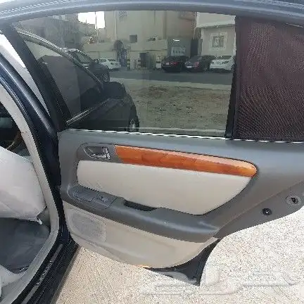 للبيع لكزس جي اس موديل 2000 4