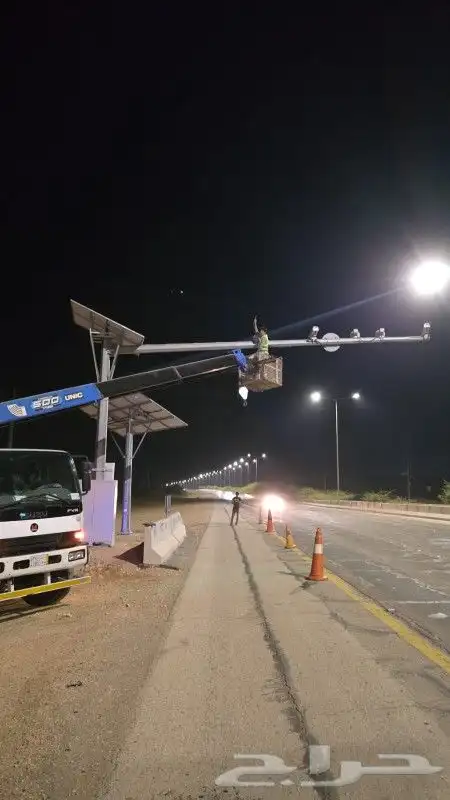 سياره لورى fvr عليها كرين 5طن للايجار 2