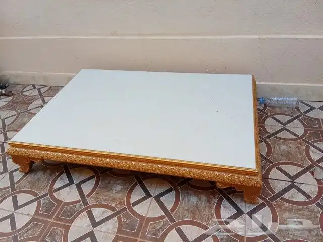طاوله ارضيه 0