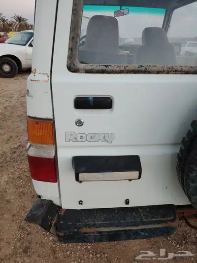 جيب ديهاتسو روكي للبيع قطع غيار 6