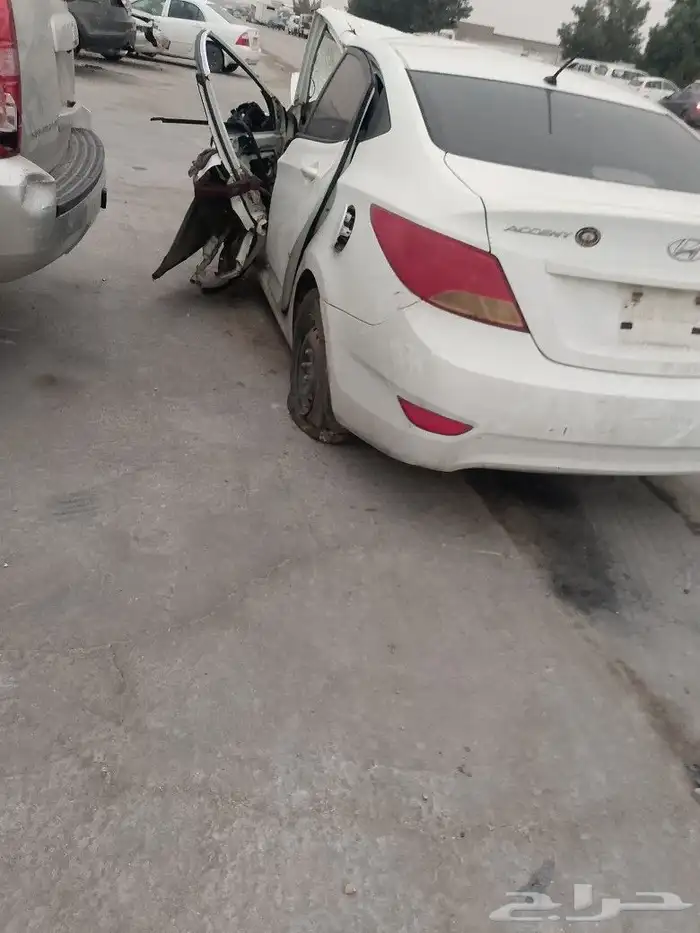اكسنت2015 بيع قطع غيار فقط تشليح 0
