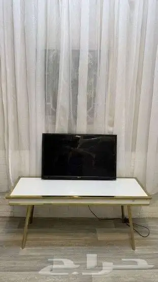 طاولة تلفزيون شاشه 0