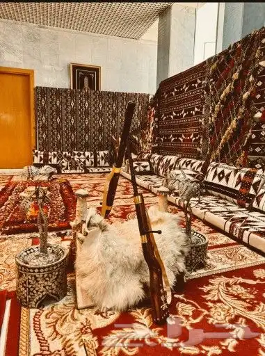 قهوجين وصبابين رجال ونساء كنب وكراسي طاولات زل جلسات مضلات 3