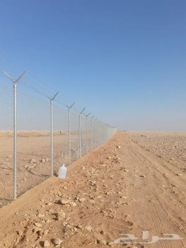 سواق بكلين ومعلم حجر وتركيب شبواك 8
