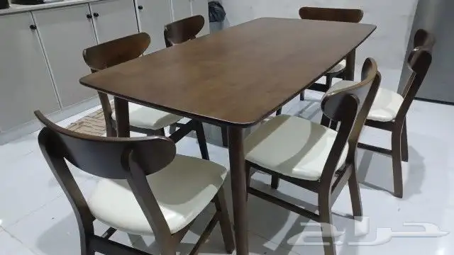 طاولات  سفره وكراسي 0