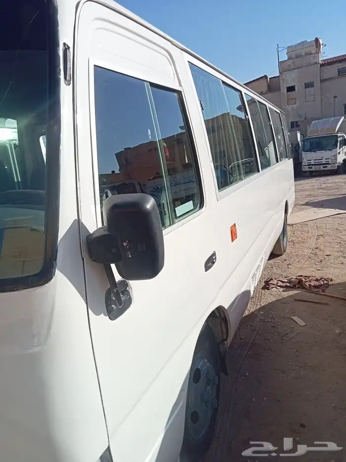 ايجار تويوتا  وستر باصات مع سايق 201 .جوال 0  308 920 1