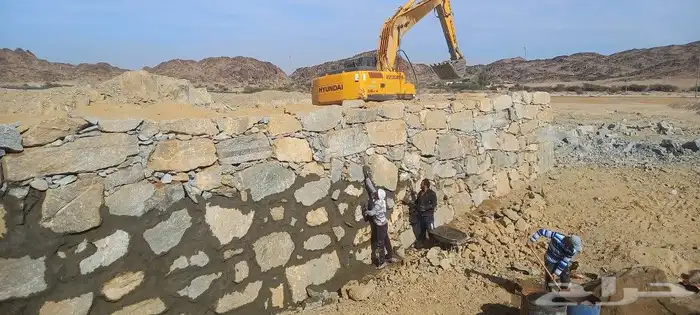 لدينا بكلين و3 عرجاء لكل الشغال بيارت خزانت مباني مشاريع 2