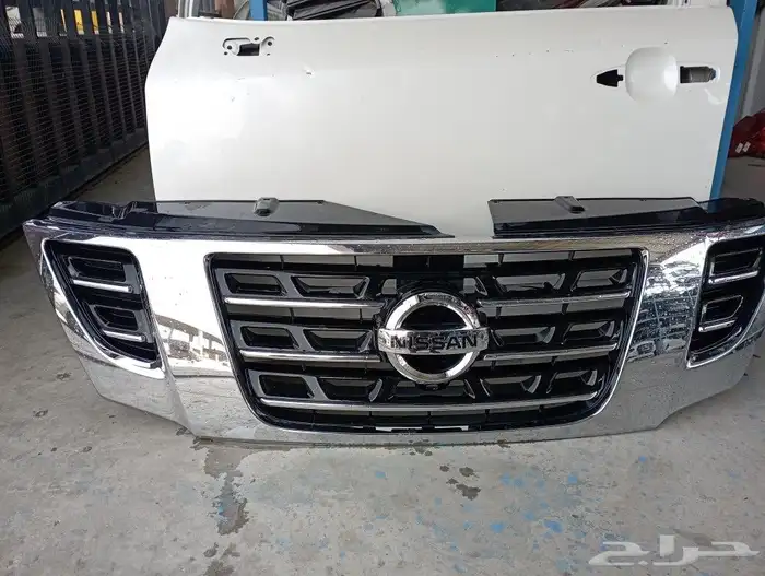 شبك نيسان باترول موديل 2014ال 2019اصلي شرط 1