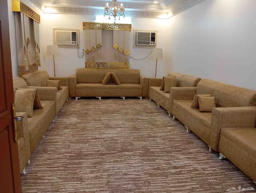 شركة تنظيف رافان مجالس فرشات خزانات المياه مكيفات فلل شقق 0