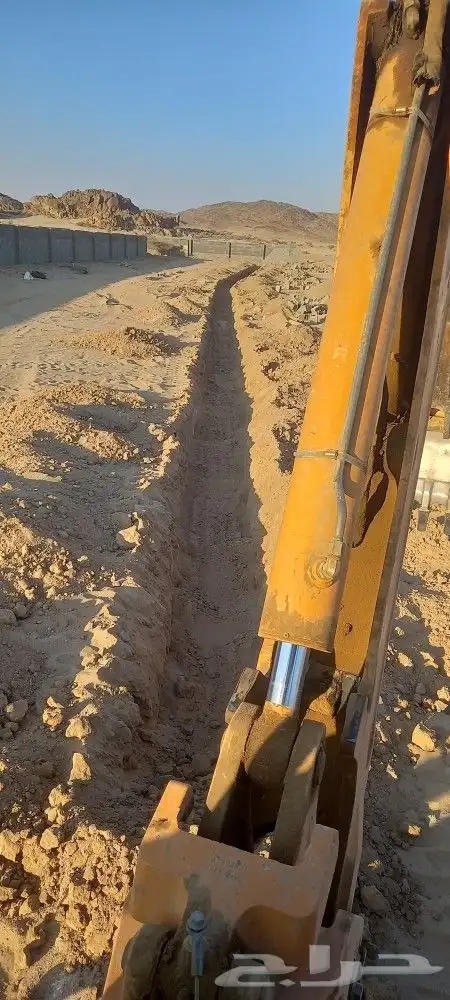 لدينا بكلين و3 عرجاء لكل الشغال بيارت خزانت مباني مشاريع 0