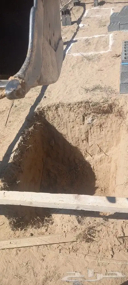 لدينا بكلين و3 عرجاء لكل الشغال بيارت خزانت مباني مشاريع 6