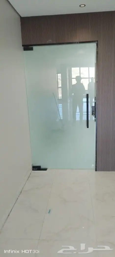 تركيب زجاج سكريت الجنوب 4