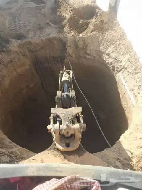 لدينا بكلين و3 عرجاء لكل الشغال بيارت خزانت مباني مشاريع 5