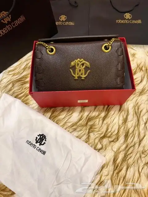 أرقى الشنط لعشاق الماركات وبسر منافس 27