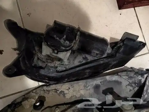 قطع غيار لمرسيدس W210 25