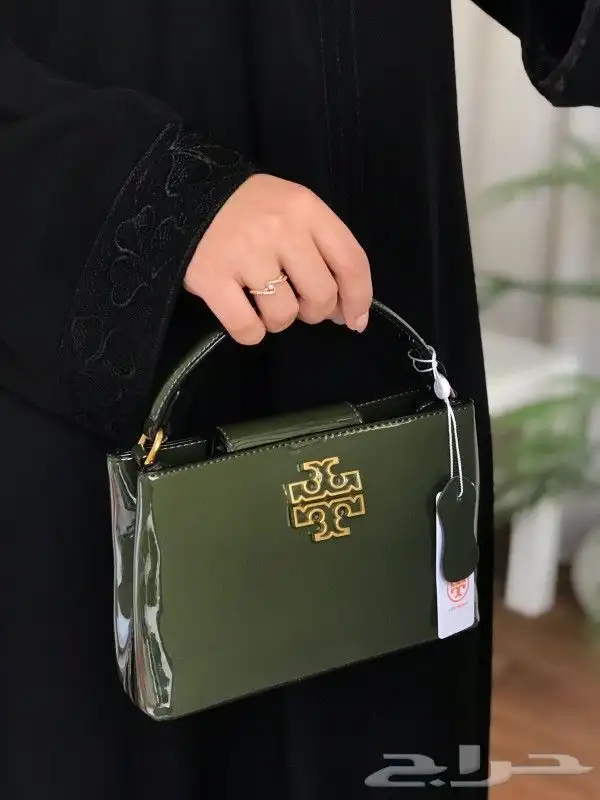 أرقى الشنط لعشاق الماركات وبسر منافس 31