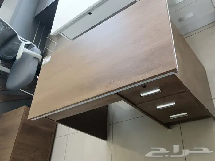 أثاث مكتبي عروض 2
