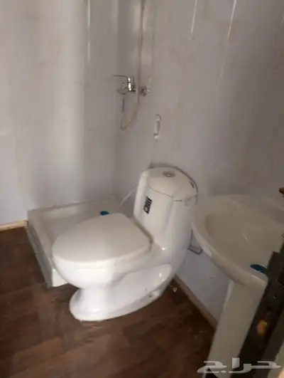 غرف بركس فندقيه مع حمام 4