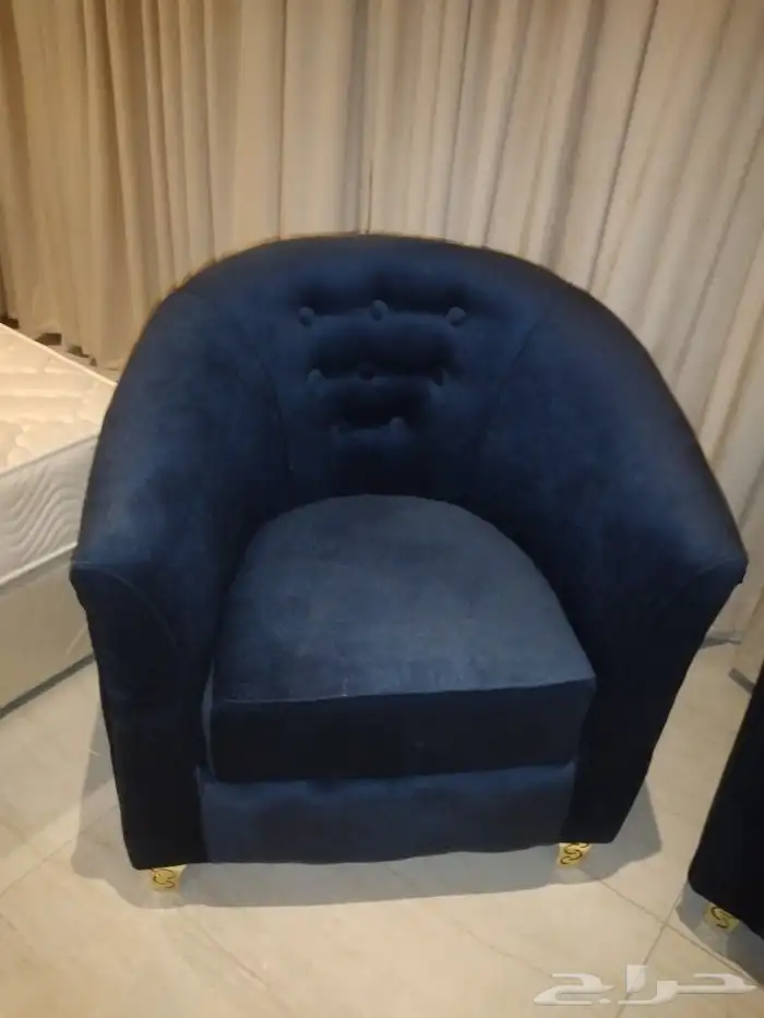 تفصيل جاهز كراسي كنبات جلد مكتبي عملي كراسي انتظار كوفي شوب 6