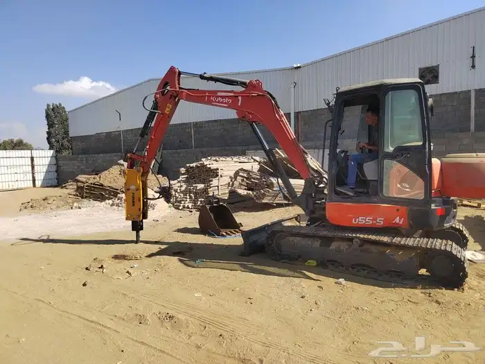 بوكلين صغير للايجار mini Excavator 1