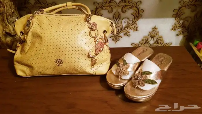 شنط ماركات أصليه إيطاليه و أمريكيه فاخره جدا جدا. 2