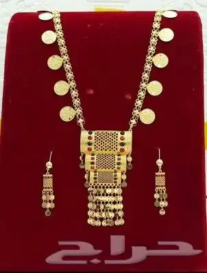 اكسسورات مطلية ذهب وأطقم فضه 1