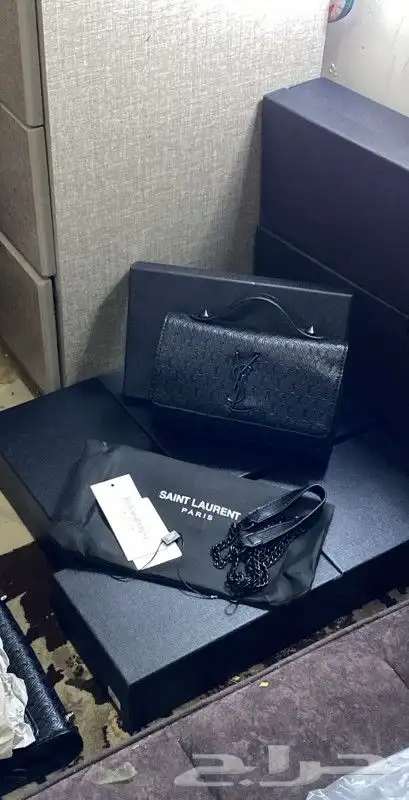 شنط سان لورانت 9