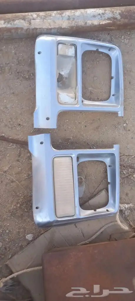 أغراض جمس قاعده شمعه خلفيه والأمامي والهوك والقاعدة 1