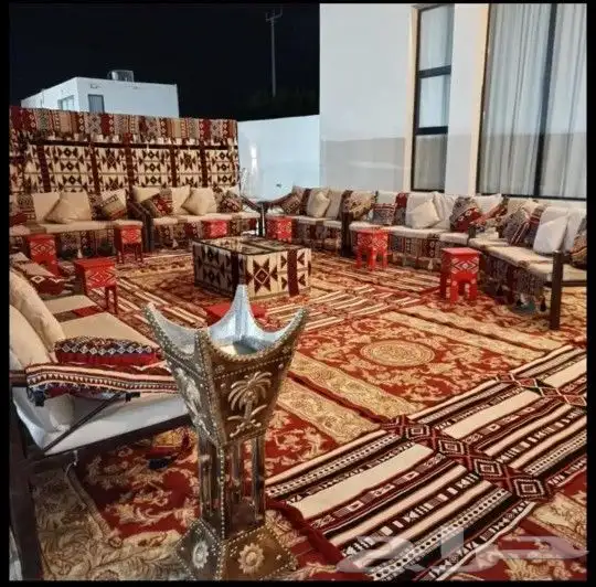 قهوجين وصبابين رجال ونساء كنب وكراسي طاولات زل العاب مضلات 14