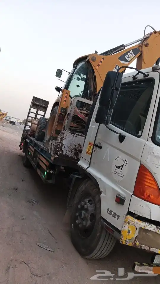 متوفر لدينا جميع انواع المعدات الثقيله 2