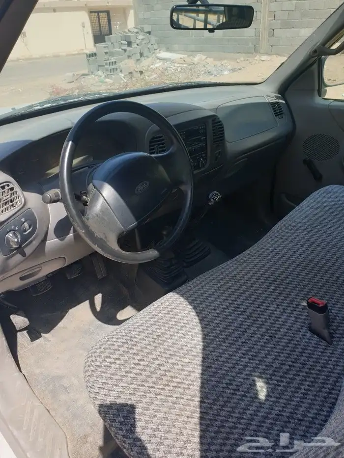 فورد f150 مفحوص  غير مجدد  دبل ارضي  قير عايدي 1