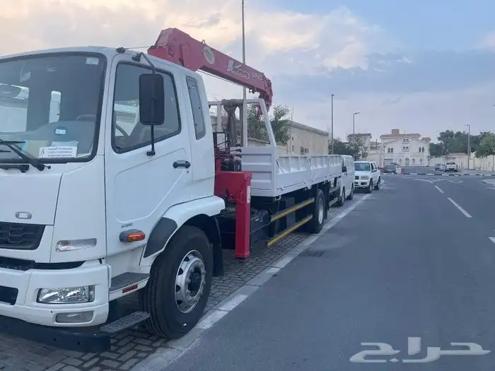 Boom truck 5 ton TUV for rentmonthly بوم تراك 5طن للأيجار 1