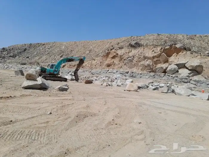 لايجار بوكلين ومعلم حجر بنيان وتخريم وتفتيت الصخور 1