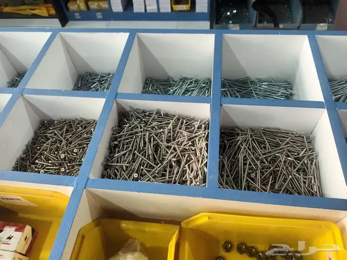 براغي ومسامير وملتزمات نجاره 3