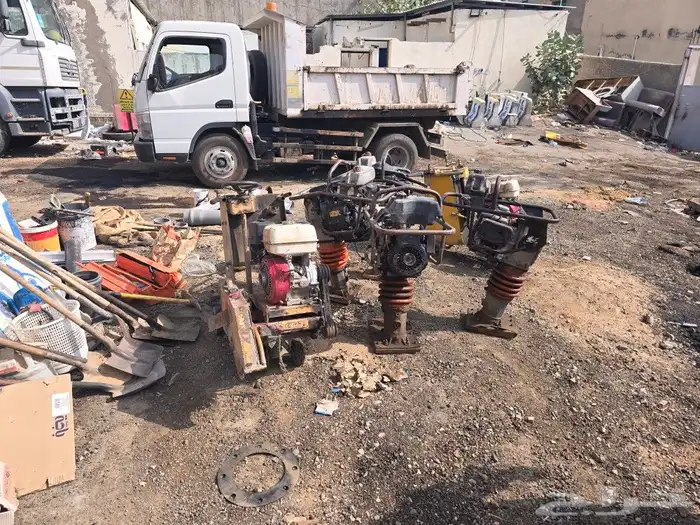 نطاطة جمبر و منشار اسفلت للبيع مستعجل 6