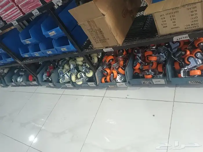 براغي ومسامير وملتزمات نجاره 0