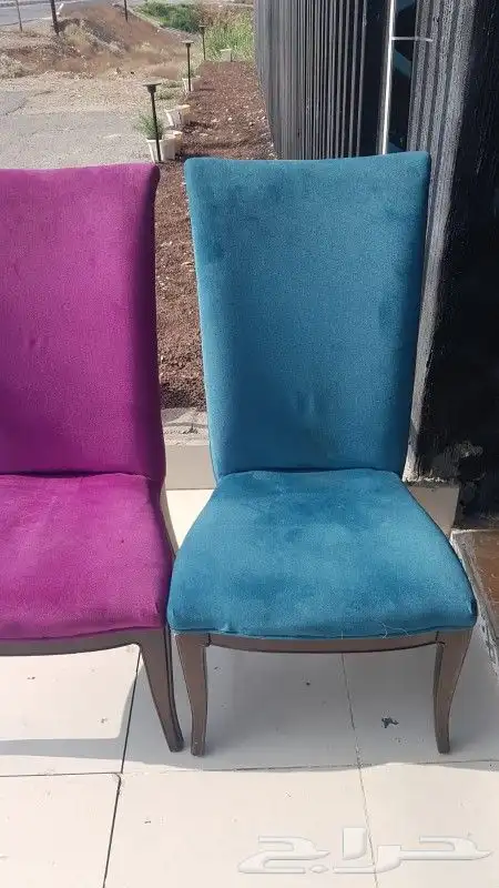 كراسي مع الطاولات العدد 500   50 طاوله خشبية فخمه مستعم 0