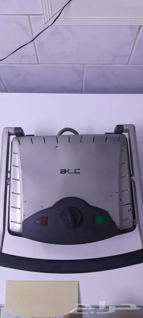 حماصة خبز حجمها كبير شغال بسعر رمزي 1