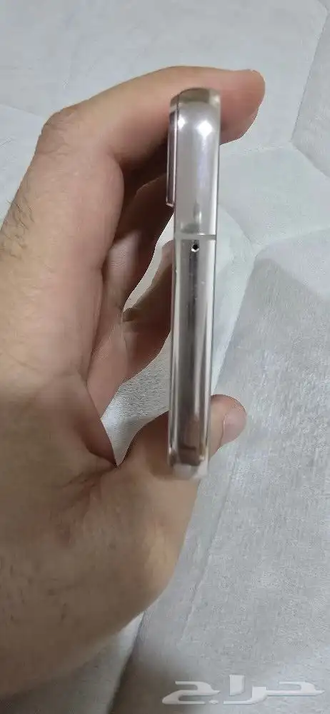 جلاكسي اس s22 بلس 256 جيجا لون مميز وردي ومافي منه كثير 5