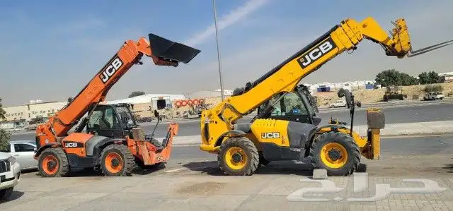 رافعه شوكية جي سي بي تليهندر فوركلفت للإيجار والمشاوير 4