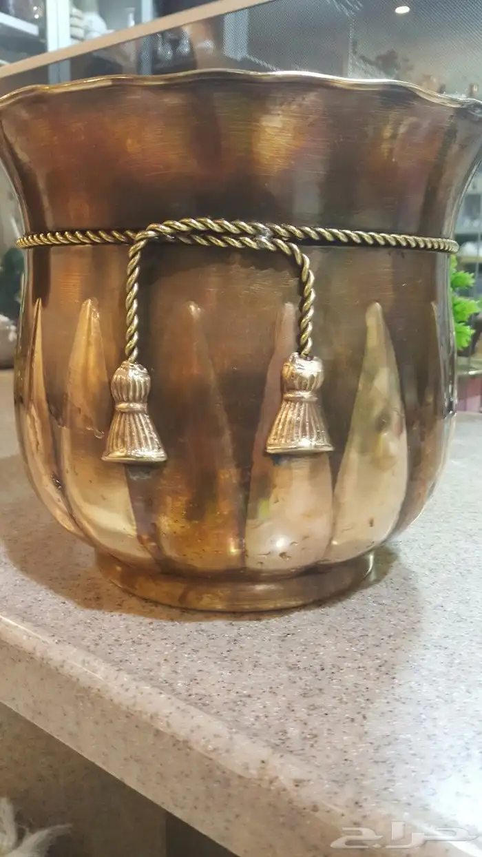تحف نحاسيات قديمه دلل فازات احواض زرع مباخر 7