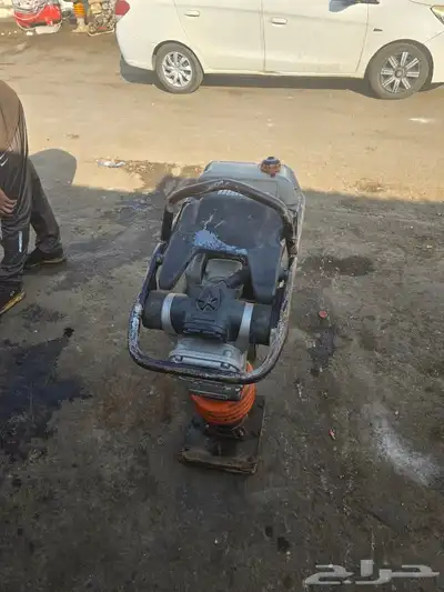 نطاطة جمبر و منشار اسفلت للبيع مستعجل 4