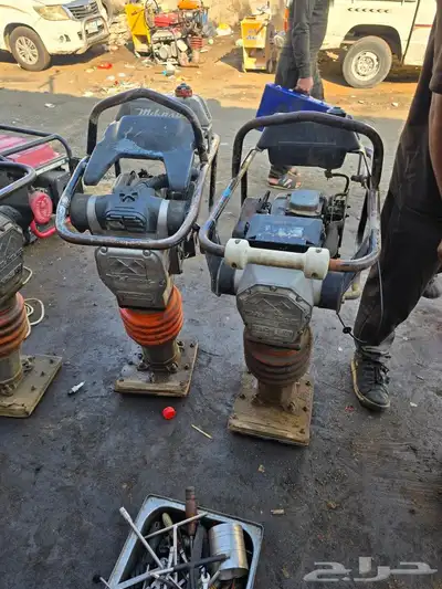 نطاطة جمبر و منشار اسفلت للبيع مستعجل 3