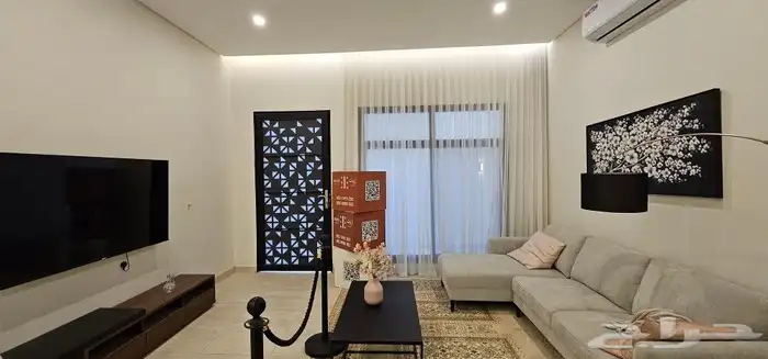 للبيع دور بحي عكاظ 9